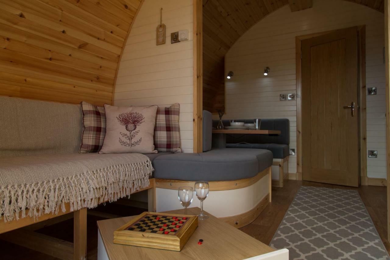 The Norman Knight Whichford Hotel Long Compton Екстериор снимка