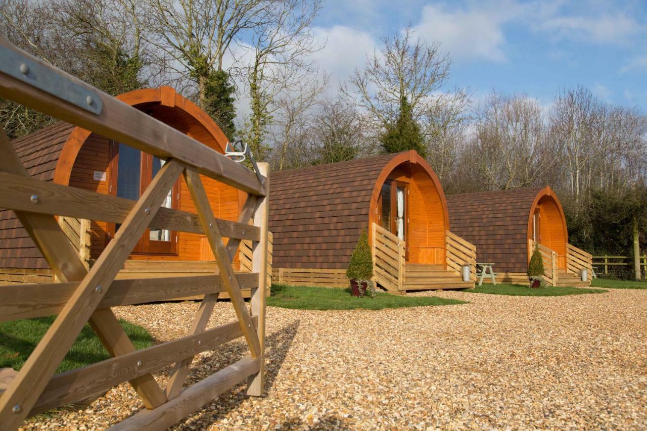 The Norman Knight Whichford Hotel Long Compton Екстериор снимка